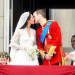 BRITAIN - Wedding Crowds