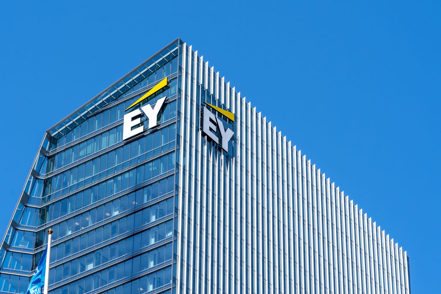 EY fined £3.5m for Stagecoach audit failings
