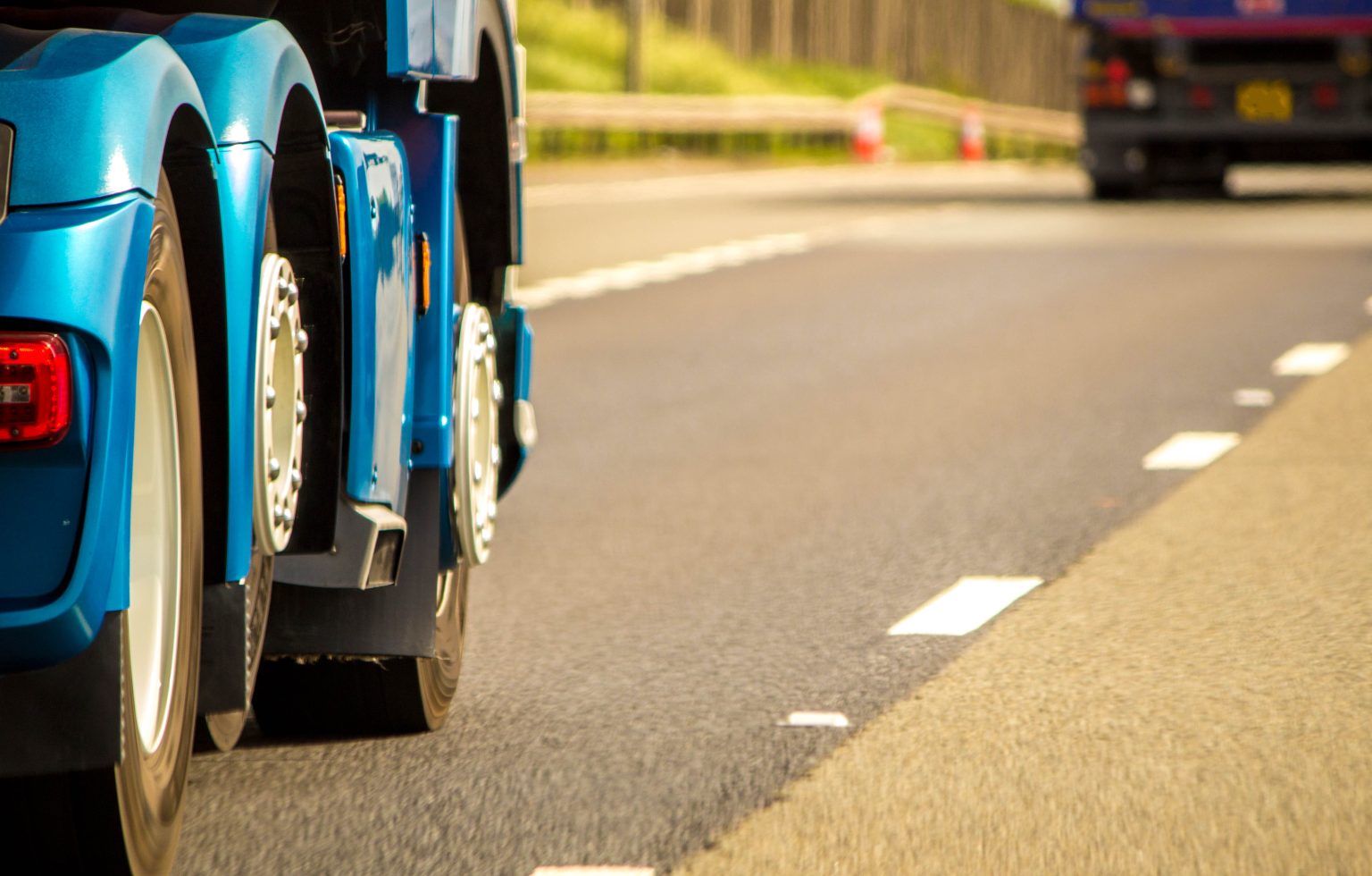 Longer lorries to be allowed on Britain's roads