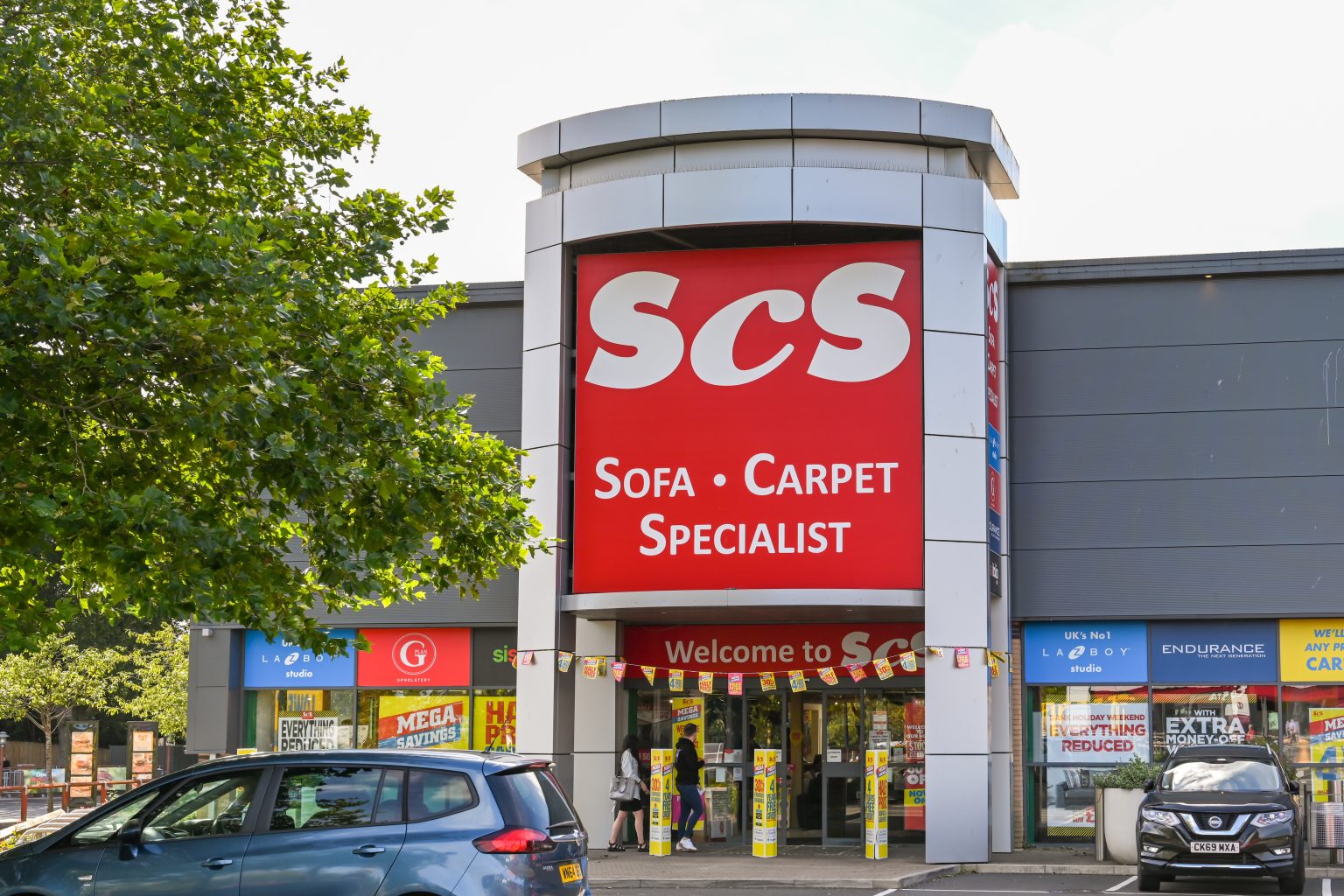 Profit down at sofa chain ScS