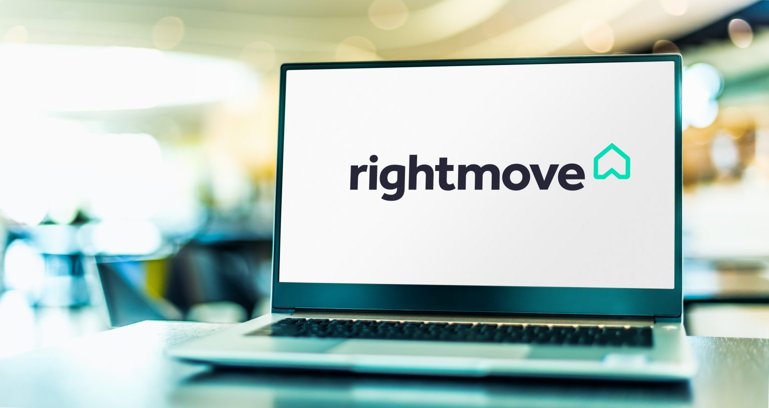 Rightmove reports growth in advertiser spending despite market uncertainty