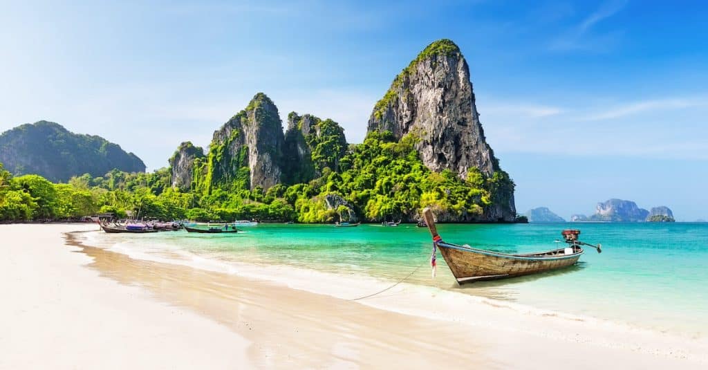 DTH Travel Launches Asia Training Guides for Agents