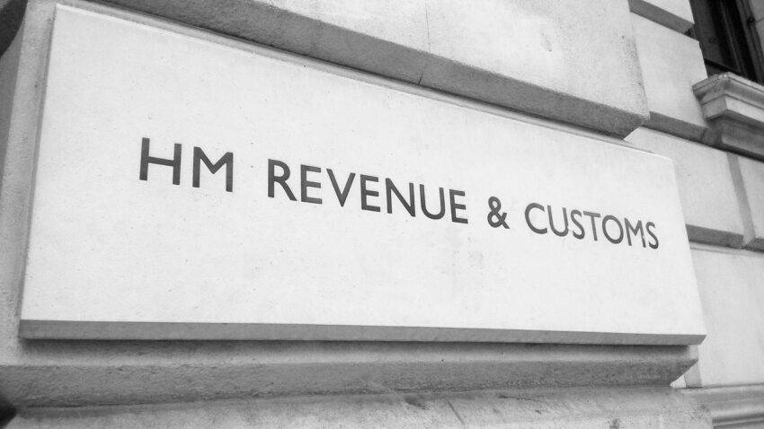 Declining Trust in HMRC A Call for Urgent Action