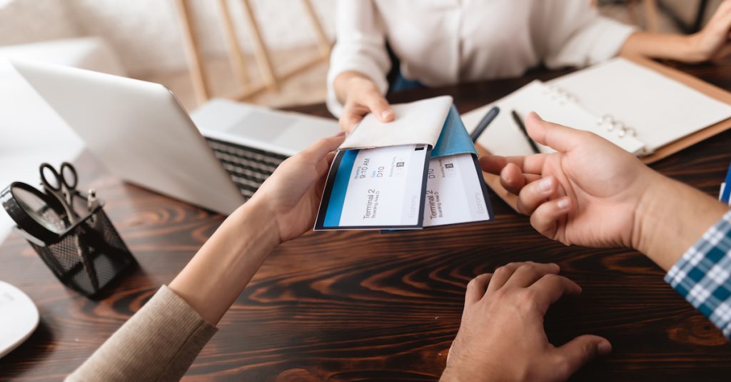 January Holiday and Airline Spending Reaches £428 Million in the UK