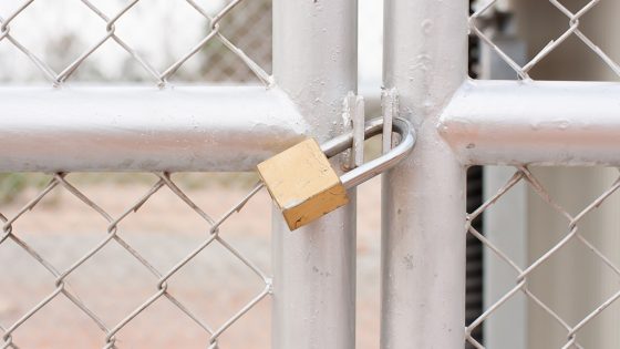 Modular Housing Firm Faces Financial Collapse