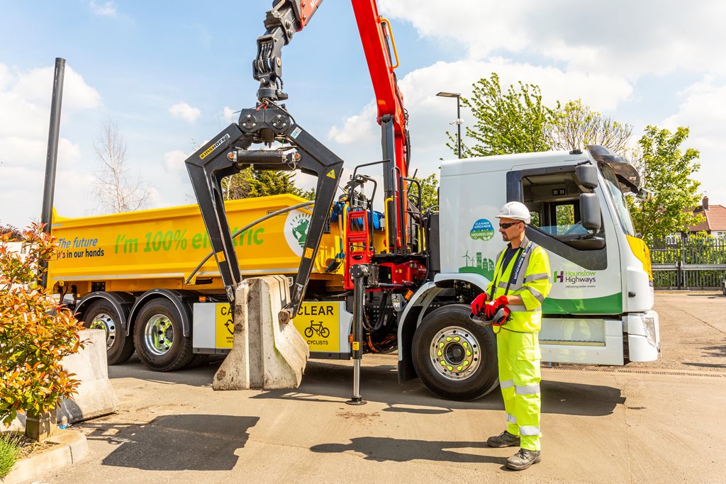 Ringway Introduces Groundbreaking Electric Truck