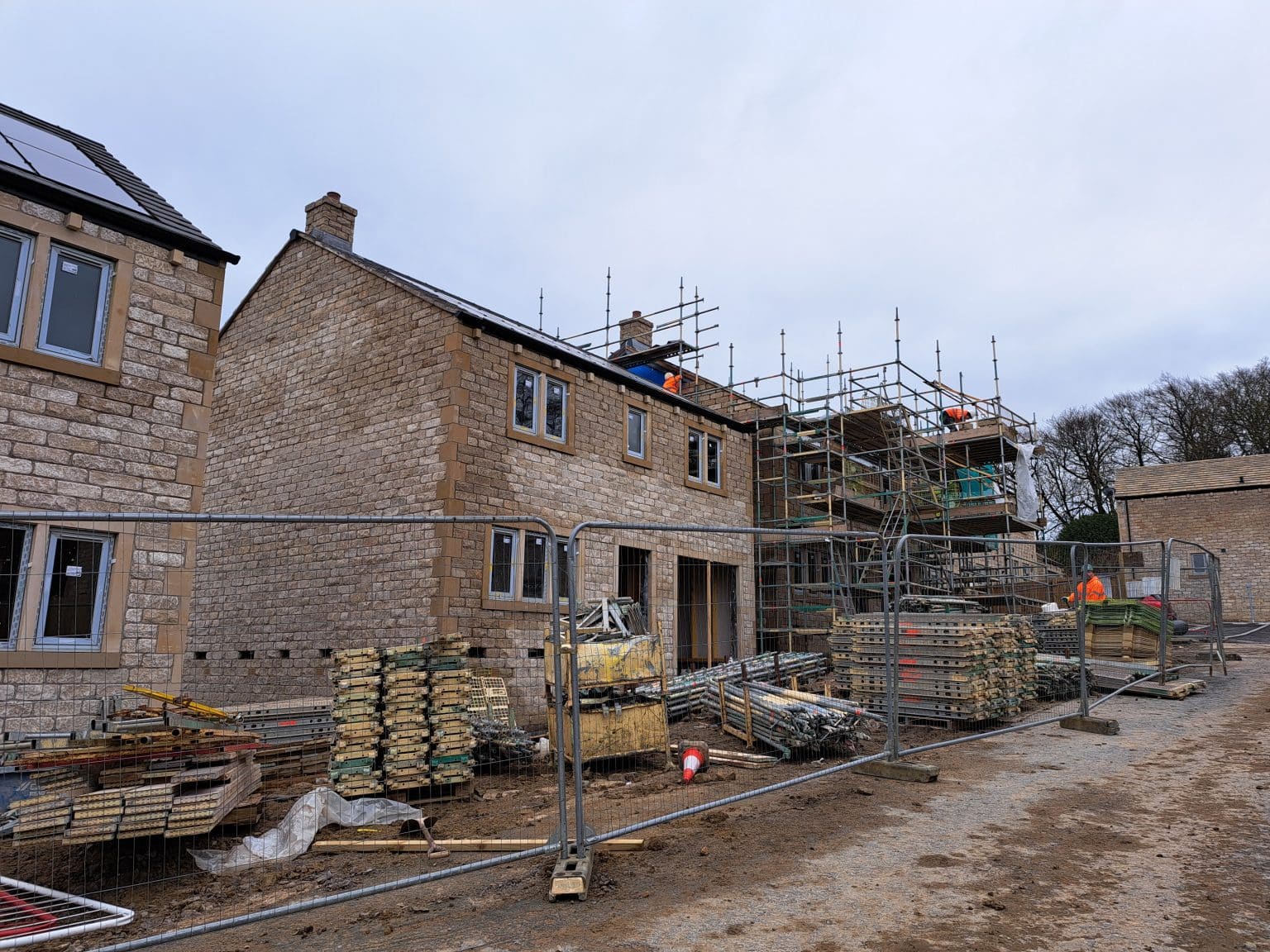 Pivot Delivers £6.5m Multi-Loan Package to Support Complex Yorkshire Housing Development Pivot Delivers £6.5m Multi-Loan Package to Support Complex Yorkshire Housing Development