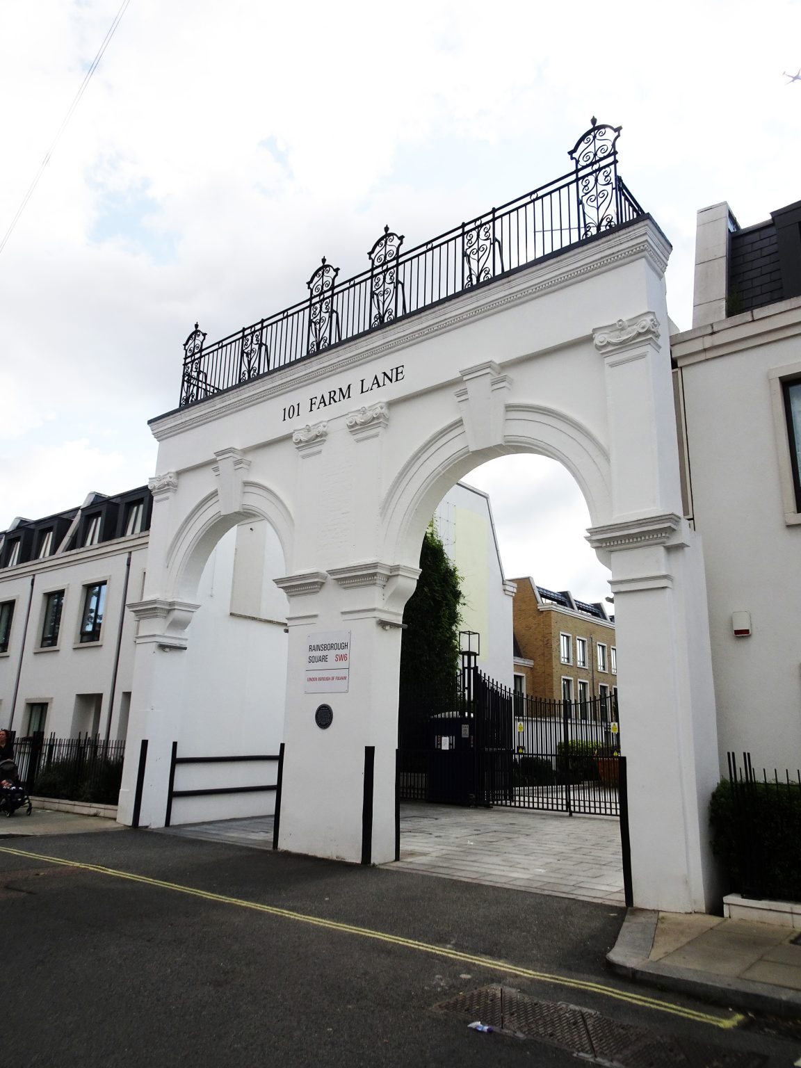 RSL LAW Surpasses £1 Million Annual Turnover Amid Surge in Overseas Client Demand