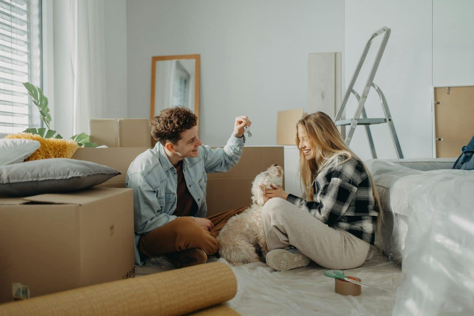 From conveyancing to decluttering: The essential things to consider before moving home moving house