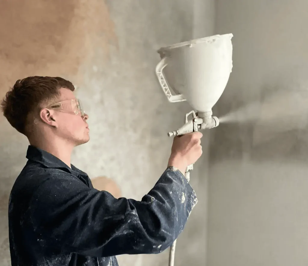 Spray Cork Gains Popularity as Energy Costs Rise