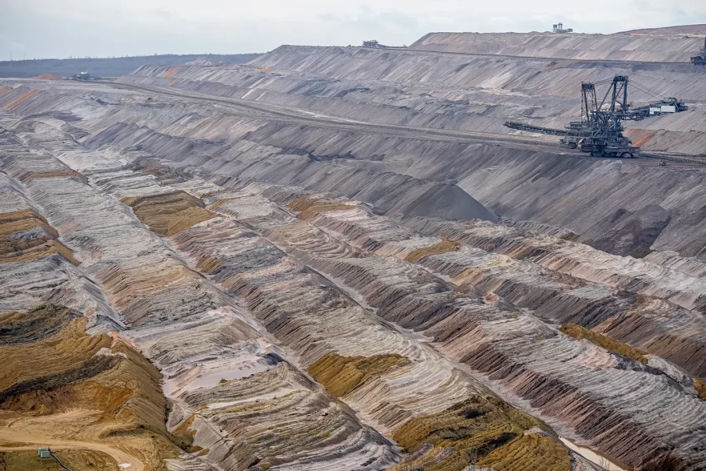 Savannah Resources Barroso DFS sets out $417m capex and 14-year mine life Savannah Resources Barroso DFS
