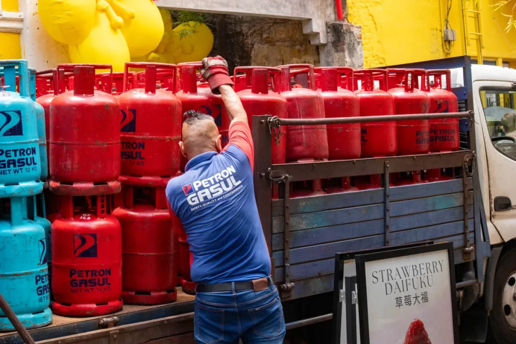 DCC Energy KKR takeover