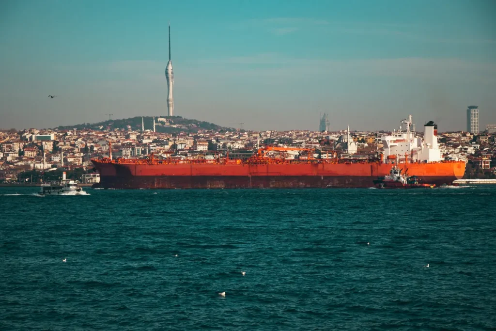 Iran Hormuz Oil Demand Warning Keeps Crude Pinned Near $87 Iran Hormuz oil demand