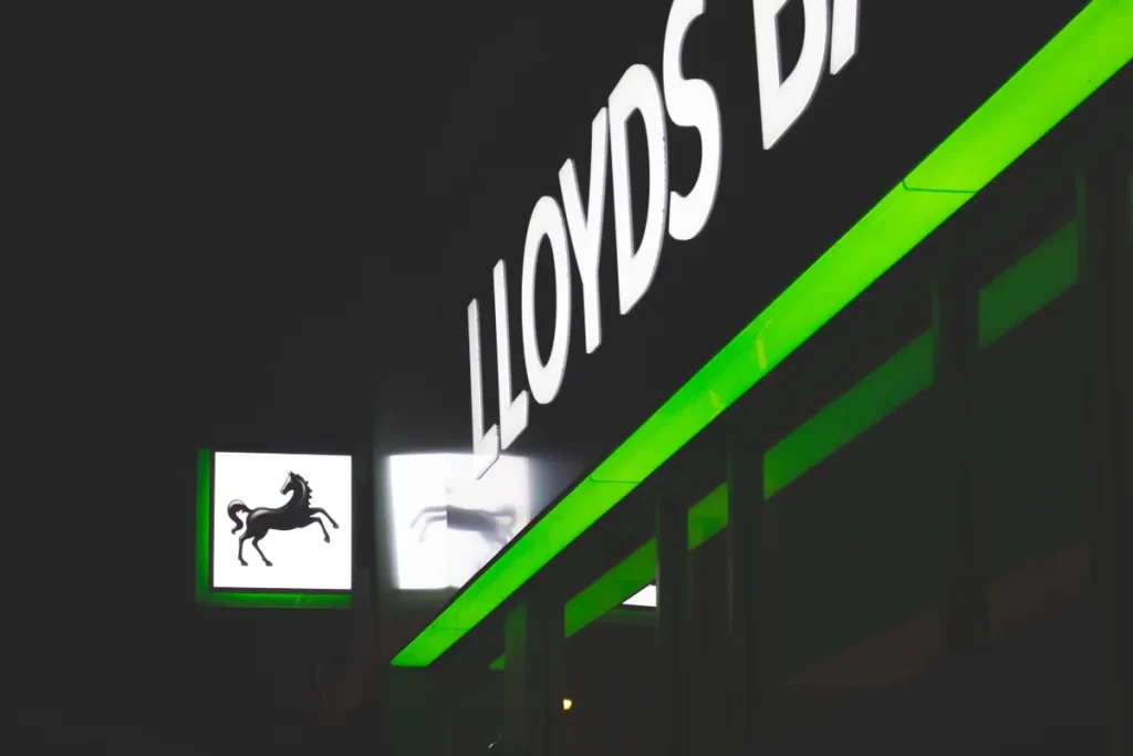 UBS Lloyds Price Target Rises to 133p as Broker Upgrades Mount UBS Lloyds price target